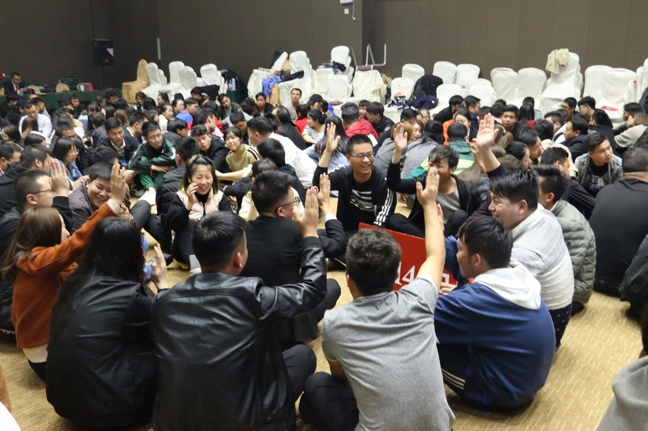 【峰光无限装饰】在交流中成长 在学习中前行——峰光集团“将帅特训营”圆满落幕